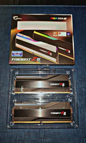 G.SKILL Trident Z5 RGB 32GB (2x16GB) DDR5-6000 288-Pin DIMM XMP