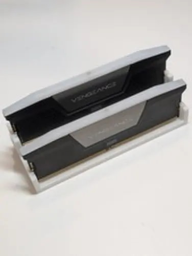 Corsair Vengeance RGB 96GB 2x48GB DDR5 5600 CL40 Intel XMP 3.0 Black