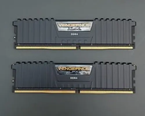 Corsair VENGEANCE® LPX 64GB (2 x 32GB) DDR4 DRAM 3600MHz C18 Memory Kit
