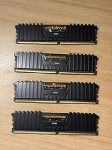Corsair Vengeance LPX 128GB (4x32GB) DDR4 3600MHz CL18 CMK128GX4M4Z3600C18 Kit