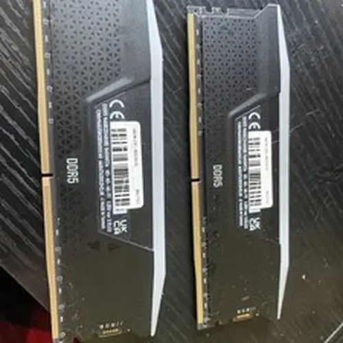 CORSAIR VENGEANCE RGB 96GB (2x48GB) PC5-44800 (DDR5-5600) DIMM Memory - Black...