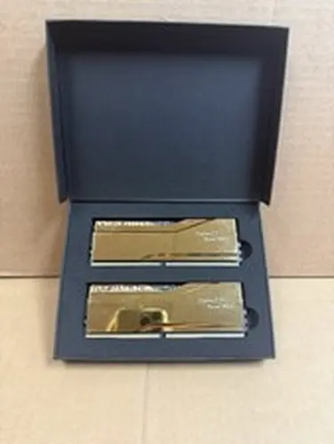 G.Skill Trident Z5 Royal Neo 32GB (2x16GB) DDR5 6400MHz CL30 Gold