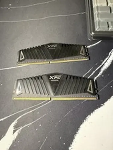 XPG DDR4 D50 RGB 16GB PC4-25600 DDR4-3200MHZ Black Desktop Memory RAM