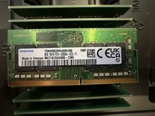 Samsung 8GB 1Rx 16 PC4-3200AA-SC0-11 M471A1G44AB0-CWE DDR4 SODIMM Laptop Memory