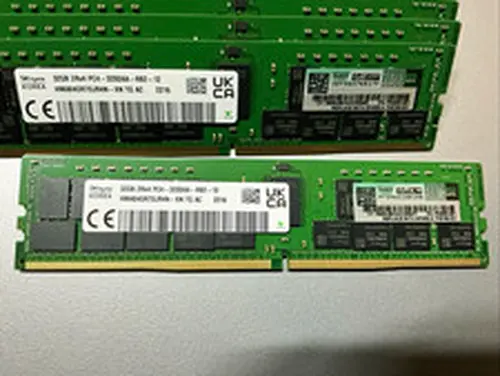 SK hynix 32GB (1x32GB) PC4-3200AA DDR4 ECC Registered DIMM 288-Pin