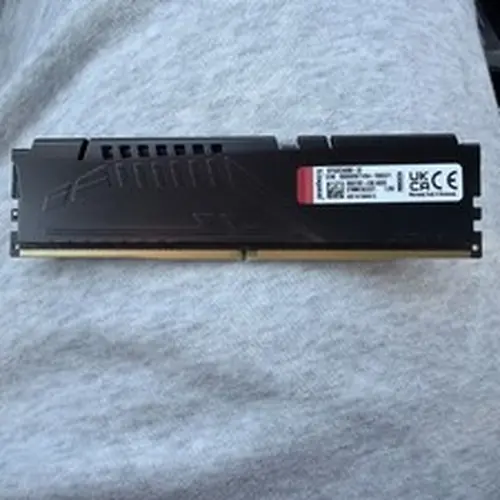 Kingston FURY Beast 32 GB (1x32GB) 288-Pin 5200 MHz DDR5 Memory Module