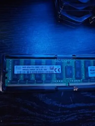 SK hynix 64GB DDR4 SDRAM LRDIMM RAM (HMAA8GL7AMR4N-VK) ECC SERVER RAM 2666