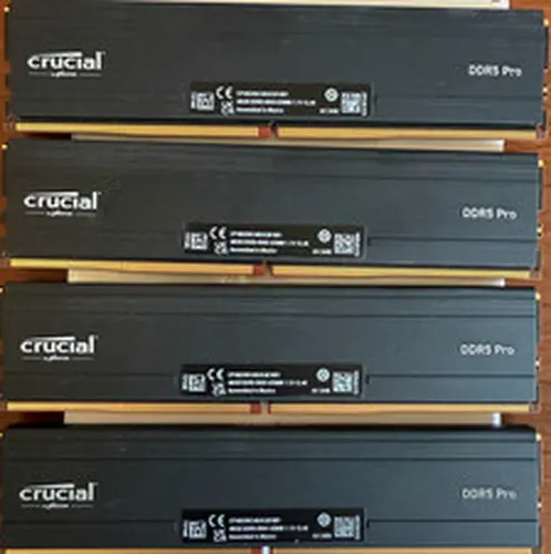 CP48G56C46U5.M16B1 Crucial PRO 48GB CL46 PC5 44800 5600MHz DDR5 DIMM 288 Memory