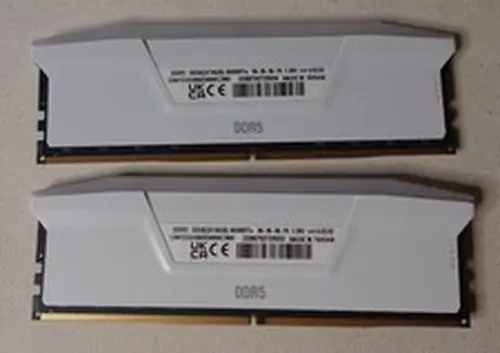 Corsair CMH32GX5M2D6000C36W 32GB (2x16GB) DDR5 6000MHz RAM