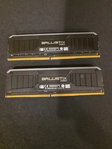 Crucial Ballistix Max RGB DDR4 32GB 2x16GB 4000MHz CL18 Desktop Gaming Memory