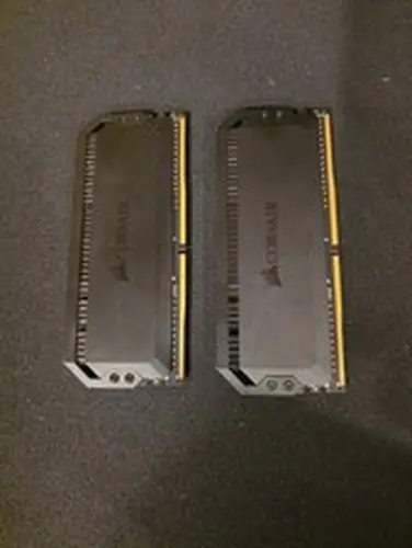Corsair Dominator Platinum 16GB 2x8GB DDR4-3600mhz CL16 RAM