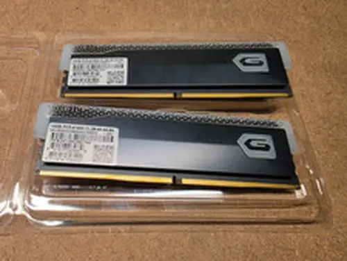 GeIL Orion V RGB 32GB 2x16GB DDR5 5200 CL38 AMD EXPO Desktop Memory RAM
