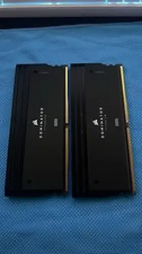 CORSAIR Dominator Titanium 32GB (2 x 16GB) DDR5 6400 (PC5 51200) Desktop Memory