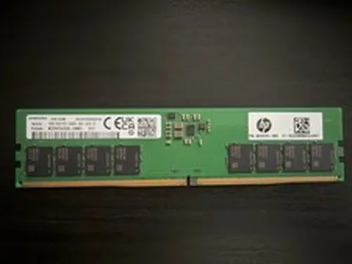 1x16GB SAMSUNG PC5-5600 DDR5 Desktop UDIMM Memory Ram (M323R2GA3PB0)