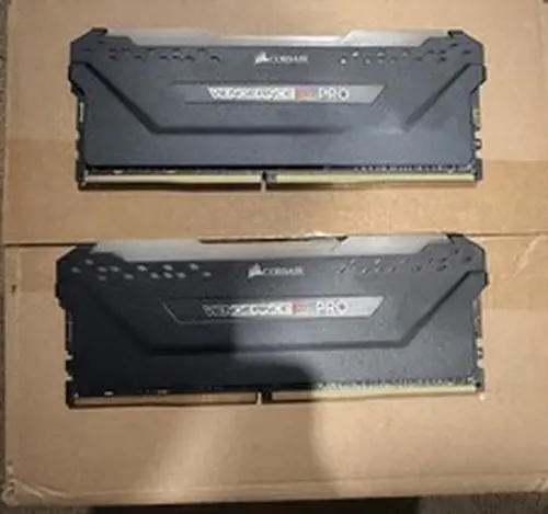 Corsair Vengeance RGB Pro 32GB (2 x 16GB) DDR4 DRAM 3600MHz C18 Memory Kit -...
