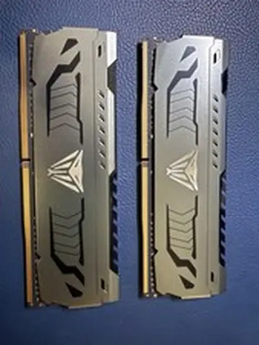 Patriot Viper Steel 16GB (2 x 8GB) PC4-28800 (DDR4 3600) Memory (PVS48G360C8)