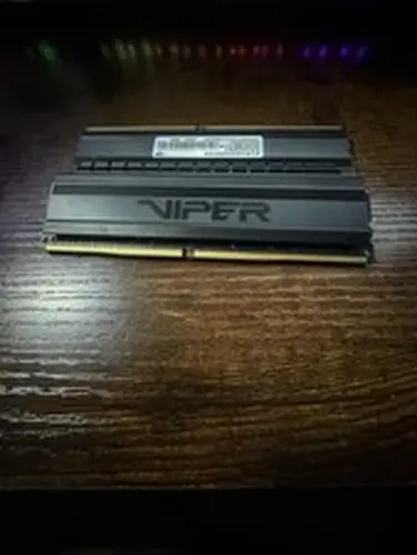 Patriot viper Blackout 8GB (2x4GB) ddr4-3000 Mhz Ram PVB48G300C6K