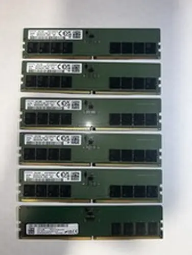 Lot of 6 32GB DDR5 Desktop Memory Modules – Samsung & Micron (192GB Total)