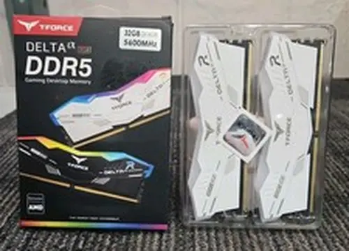 Teamgroup T-Force Delta RGB DDR5 32GB (2x16GB) 5600MHz Gaming Desktop Memory