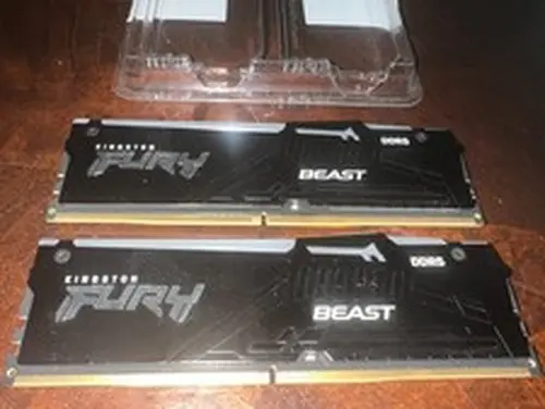 Beast DDR5 RGB XMP Desktop Memory × 1 5200MT/s / 16GB / Kitof2 KF552C40BBAK2-16