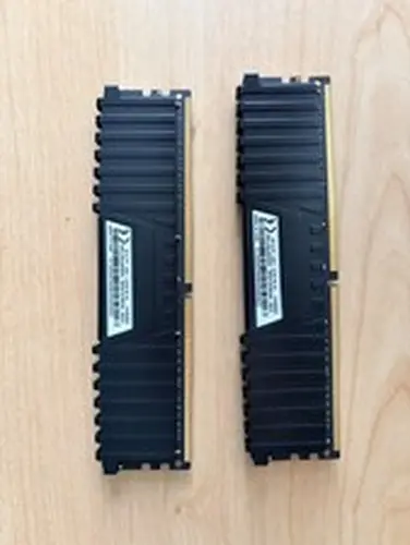Corsair Vengeance 32GB (2 x 16GB) DDR4 SODIMM 2400MHz Memory Kit...