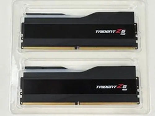 G.SKILL Trident Z5 RGB 32GB (2x16GB) DDR5 7800MT/s CL36 Intel XMP PC RAM Memory