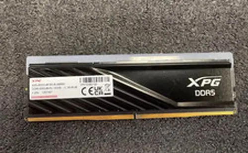 ADATA XPG 16GB (1*16GB) DDR5-6000MHz U-DIMM Desktop Memory