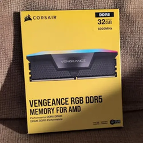 Corsair Vengeance RGB DDR5 32GB (2x16GB) 6000MHz AMD RAM CL30