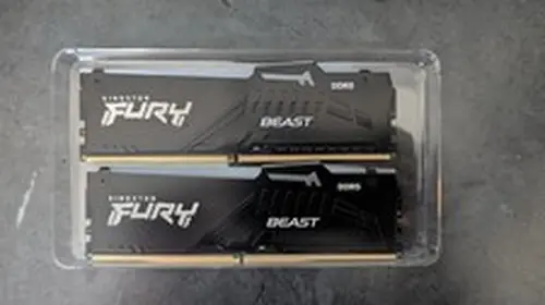 Kingston FURY Beast RGB 32GB (2x16GB) DDR5 6000MT/s AMD EXPO Intel XMP UDIMM RAM