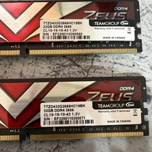 64GB 2x32GB Team T-Force Zeus DDR4 2666MHz CL19-19-19-43 Desktop UDIMM RAM