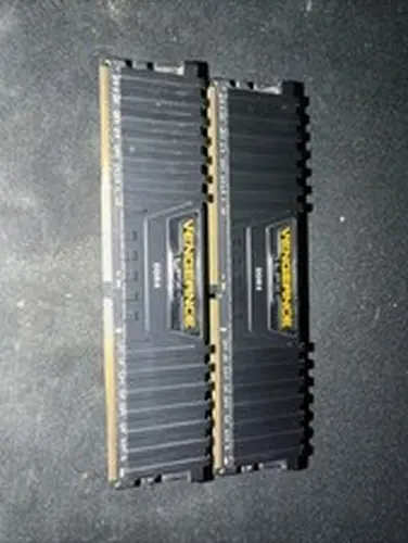 Corsair Vengeance LPX DDR4 RAM 16GB (2x8GB) 3200MHz CL16-18-18-36 Black