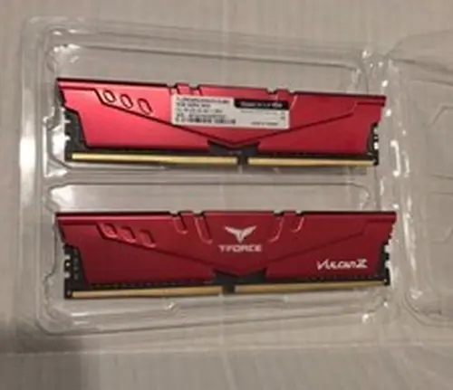 TEAMGROUP T-Force Vulcan Z 16GB (2x8GB) DDR4-3600 PC4-28800 DIMM 288-Pin