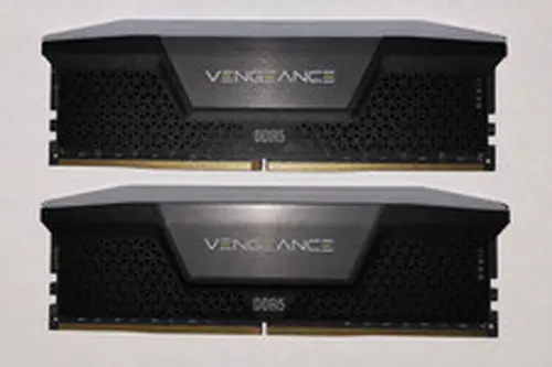 CORSAIR VENGEANCE RGB 32GB (2 x 16GB) PC5-48000 (DDR5-6000) DIMM Memory - Black