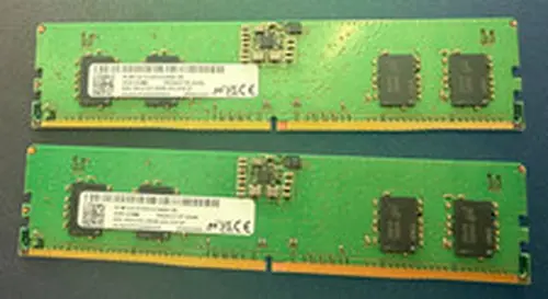 Micron MTC4C10163S1UC48BA1 16GB (2x8GB) PC5 DDR5 4800B UDIMM Memory RAM. Works