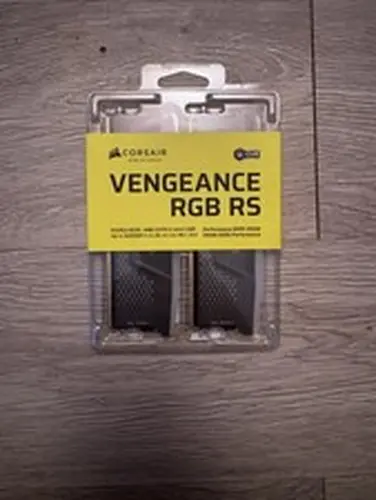 *New* CORSAIR Vengeance RGB 16GB (2 x 8GB) 288-Pin PC RAM DDR5 6000 (PC5 48000)
