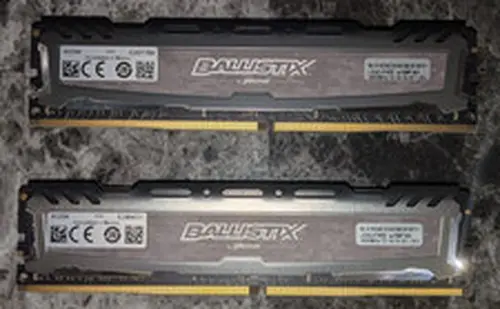 Crucial Ballistix Sport LT 32GB (2 x 16GB) DDR4-3000 CL15 Desktop Memory Kit
