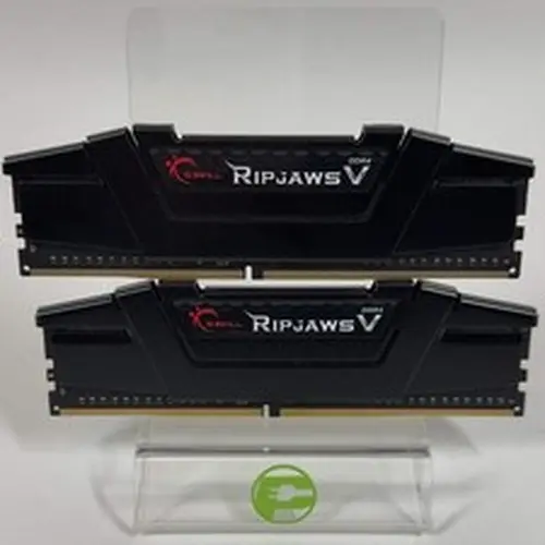 G.Skill Ripjaws V 16GB (2x8GB) RAM DDR4 3000MHz F4-3000C15D-16GVKB