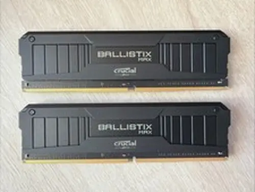 Crucial Ballistix Max DDR4-4000 Kit 2x16GB DRAM Desktop Memory