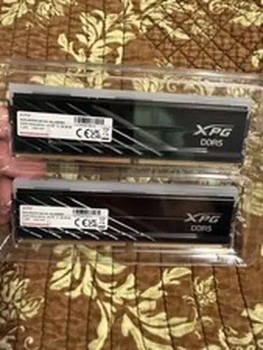 XPG DDR5 6000 32GB (2x16GB) DIMM AX5U6000C4816G-BLABRBK Memory Kit NEW