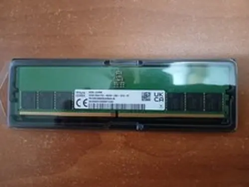 1x32GB SK hynix DDR5-4800 Desktop RAM Memory UDIMM (HMCG88AEBUA084N)