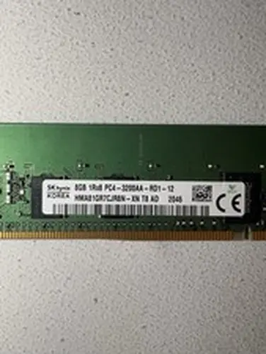 SK hynix 32GB (4x8GB) DDR4 PC4-3200AA ECC Registered 288-Pin DIMM RAM