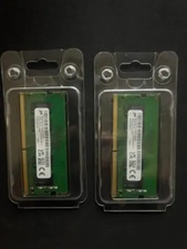 LOT of 23 Memory 4GB Micron (SODIMM) DDR4 3200 MHz (MTA4ATF51264HZ-3G2R1)