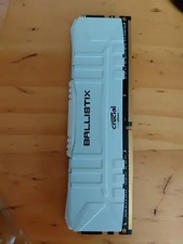 Crucial Ballistix 8GB 3600 MHz CL16 DDR4 RAM BL8G36C16U4B