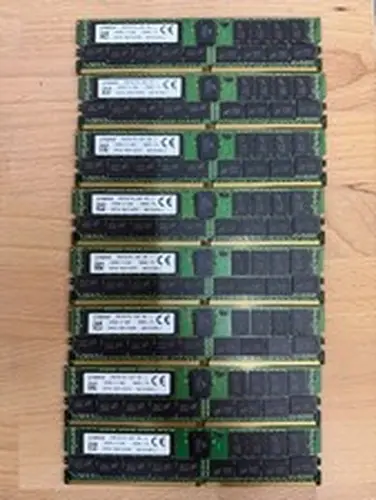 256GB Kit of Kingston DDR4-2400 ECC Registered Memory (8x32GB)