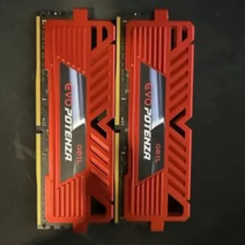 GeIL EVO POTENZA 16GB (2x8GB) DDR4 2400MHz PC4-19200 Desktop RAM