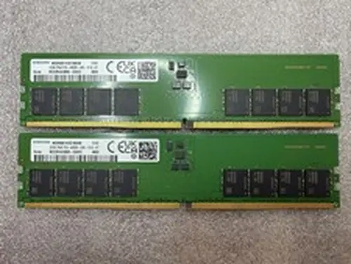 Lot of 2 Samsung 32GB PC5-4800B DDR5 DIMM M323R4GA3BB0-CQK0D Desktop Memory