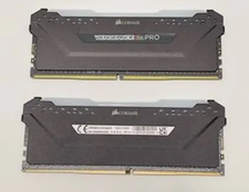 Corsair Vengeance RGB Pro 16GB (2x8GB) DDR4 3200MHz C16 RAM CMW16GX4M2C3200C16