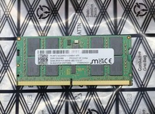 Micron DDR5 1x32GB PC5-6400B-VB0-1312-XT 32GB MTC16C2085SV1VC64BH1 memory ram