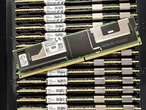 Intel Optane 100 Series 128GB DDR4 2666MHz DCPMM Persistent Memory NMA1XXD128GP