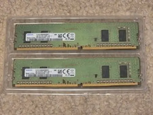 (2) 4GB SAMSUNG PC4-21300 DDR4 2666V Desktop Memory RAM M378A5244CB0-CTD